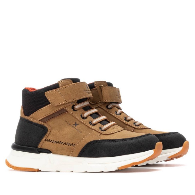 Xti παιδικά μποτάκια για αγόρια Camel 151368