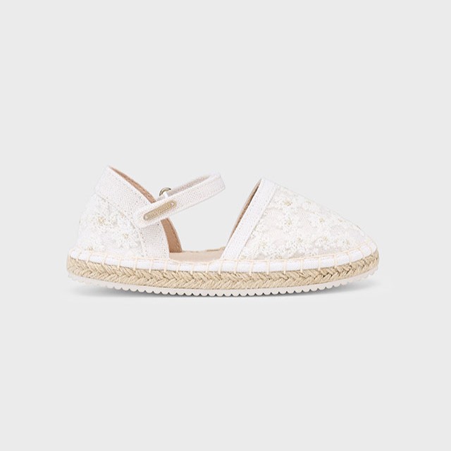 Mayoral Παιδικές Εσπαντρίγιες με λουλούδια για κορίτσι Εκρού 25-45644-089